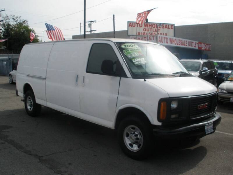 2001 GMC Savana Cargo for sale at AUTO WHOLESALE OUTLET in North Hollywood CA