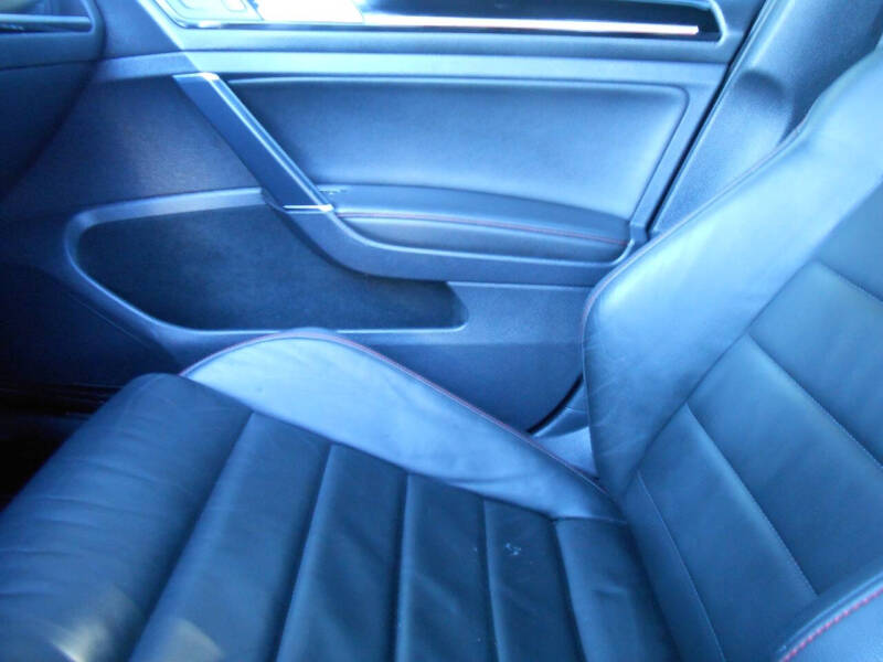 2015 Volkswagen Golf GTI S