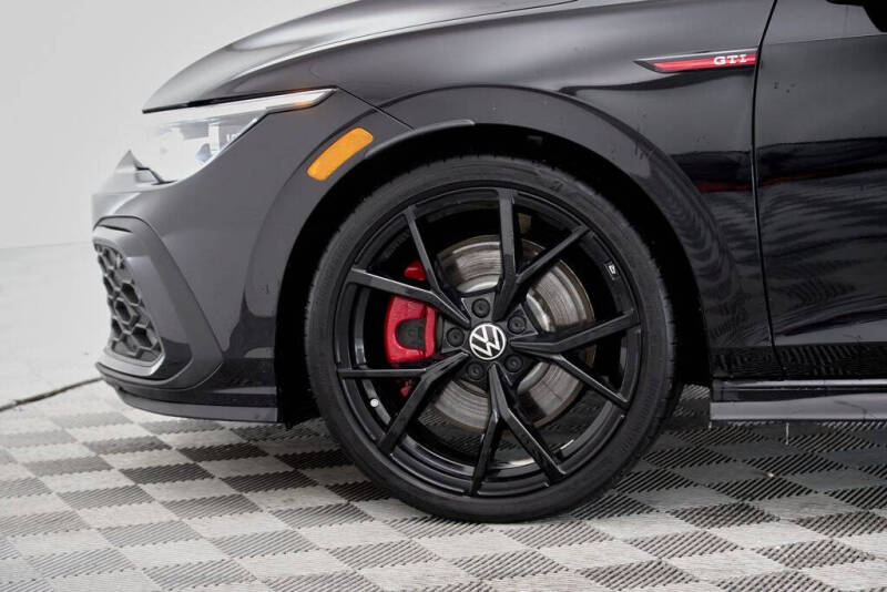 2024 Volkswagen Golf GTI 380 S