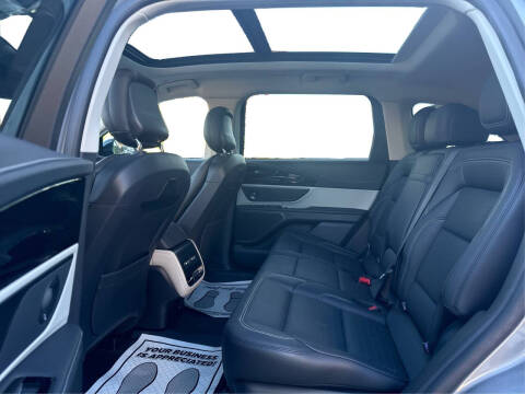 2024 Lincoln Nautilus Hybrid Reserve