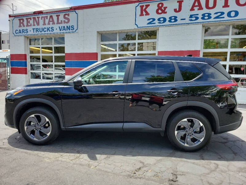 2025 Nissan Rogue SV