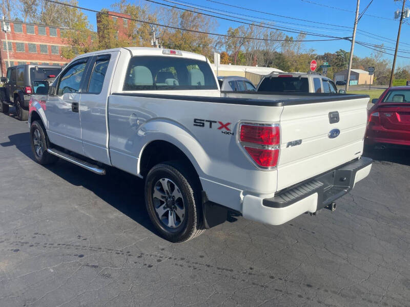 2013 Ford F-150 STX photo 3