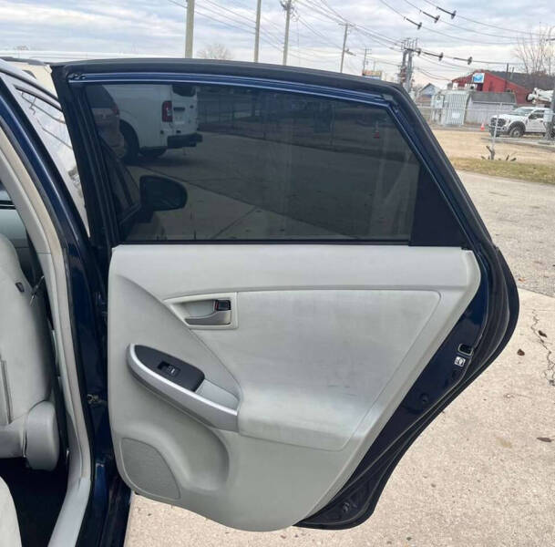 2012 Toyota Prius Three