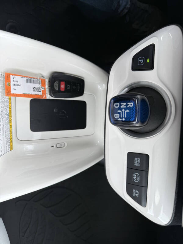 2017 Toyota Prius Prime Advanced