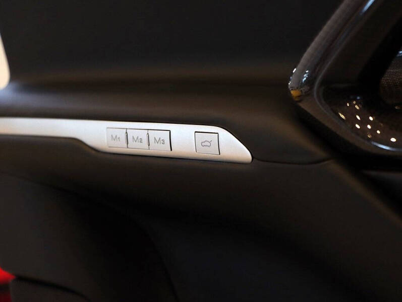 2024 Ferrari Purosangue