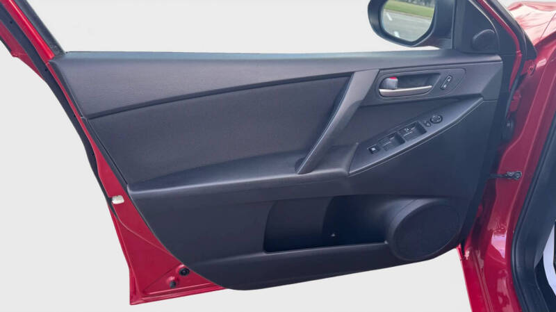 2013 Mazda MAZDA3 i Touring