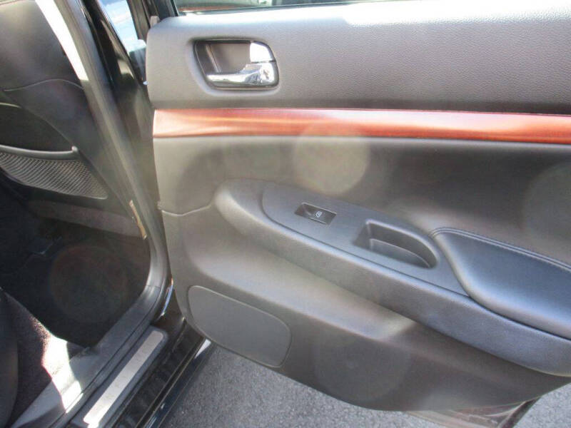 2009 Infiniti G37 Sedan x