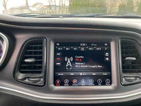 2017 Dodge Challenger GT