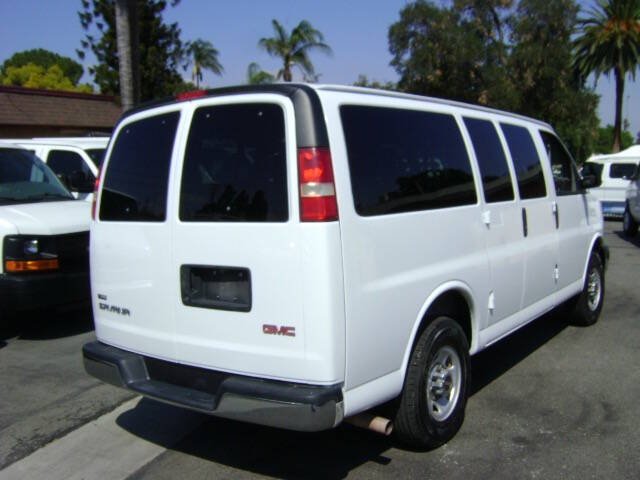 2010 GMC Savana LT 3500