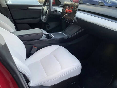 2022 Tesla Model Y Long Range