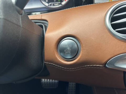 2017 Mercedes-Benz S-Class AMG S 63