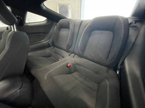 2020 Ford Mustang EcoBoost