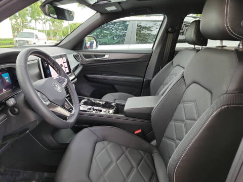 2024 Volkswagen Atlas Cross Sport SE