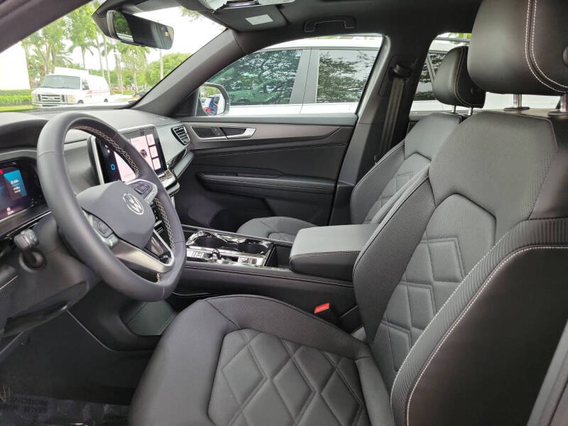 2024 Volkswagen Atlas Cross Sport SE