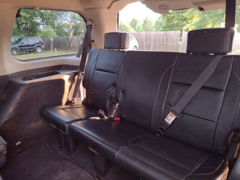 2012 Nissan Armada Platinum