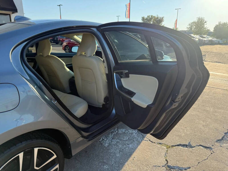 2018 Volvo S60 T5 Dynamic