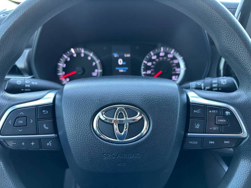 2020 Toyota Highlander L