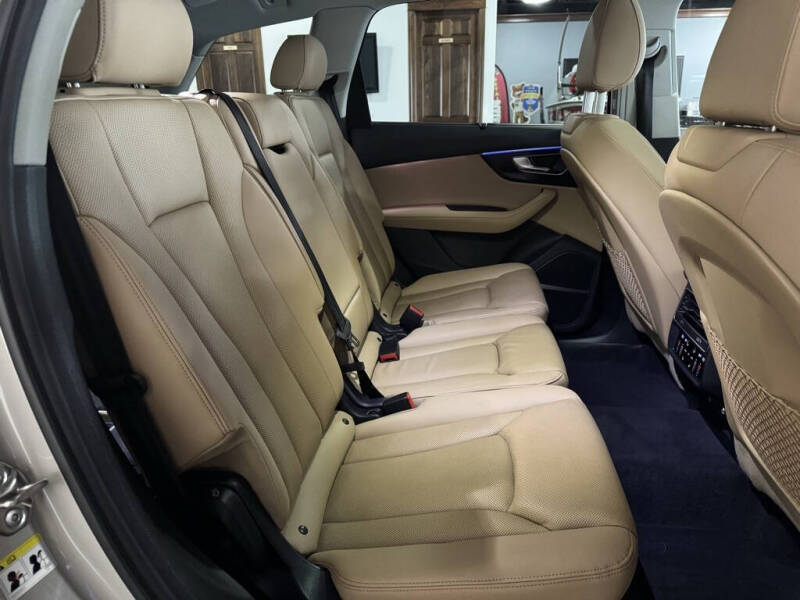 2024 Audi Q7 quattro Prestige 55 TFSI