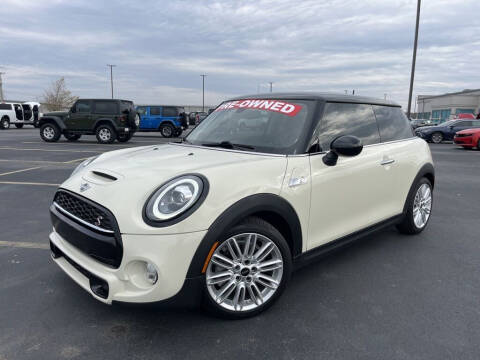 2019 MINI Hardtop 2 Door for sale at Express Purchasing Plus in Hot Springs AR