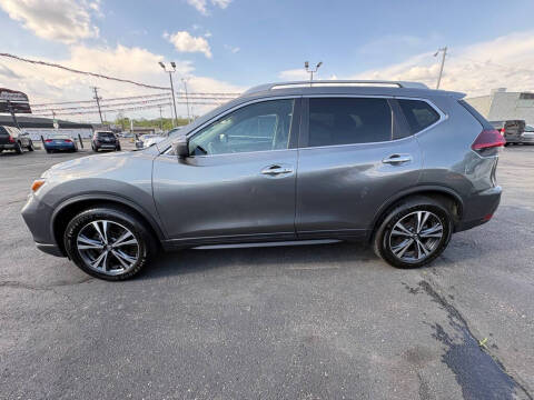 2020 Nissan Rogue SV