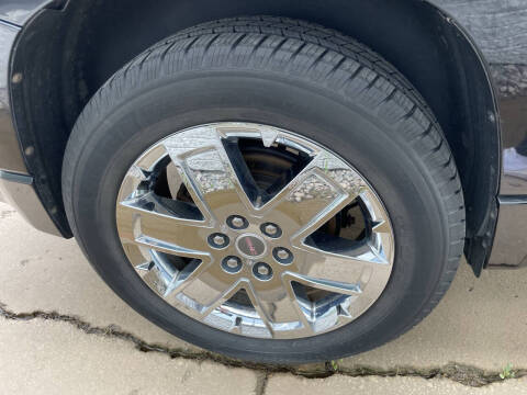 2013 GMC Acadia Denali