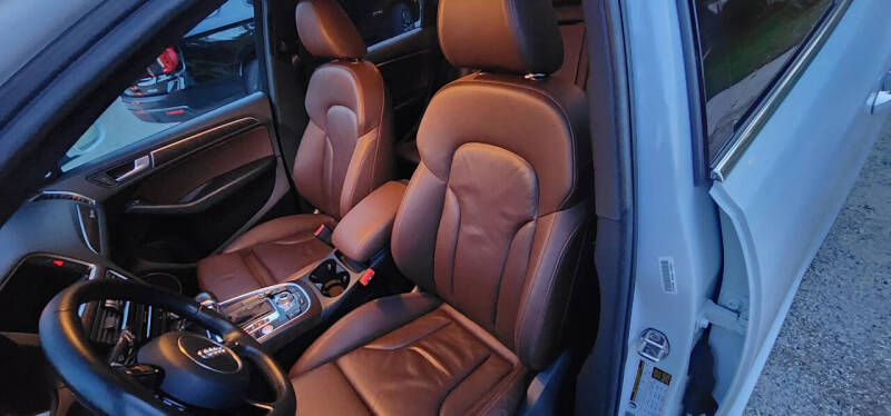 2016 Audi Q5 2.0T quattro Premium Plus