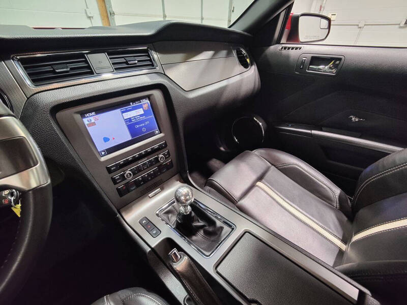 2011 Ford Mustang GT Premium