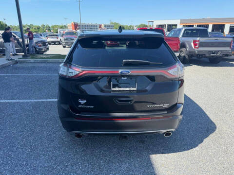 2017 Ford Edge Titanium