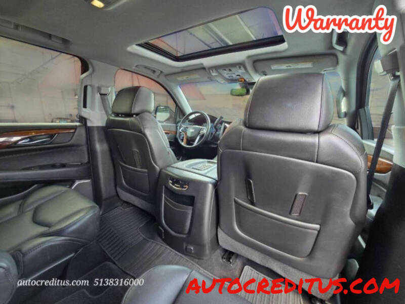 2017 Cadillac Escalade Luxury