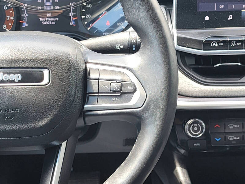 2022 Jeep Compass Latitude Lux