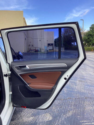 2017 Volkswagen Golf Alltrack