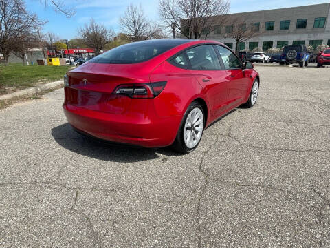 2021 Tesla Model 3 Standard Range Plus