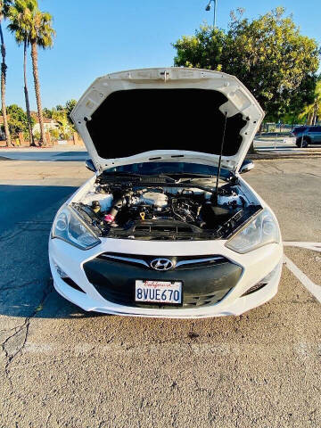 2016 Hyundai Genesis Coupe 3.8