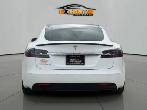 2016 Tesla Model S 90D