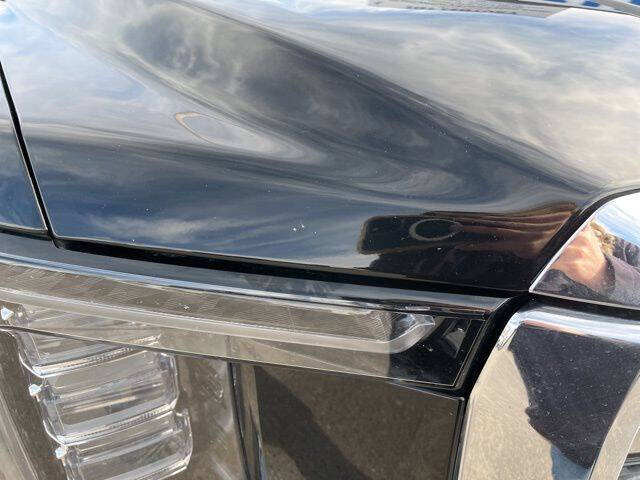 2022 GMC Yukon XL SLT
