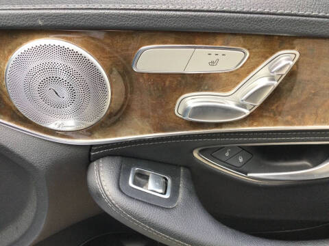 2016 Mercedes-Benz C-Class