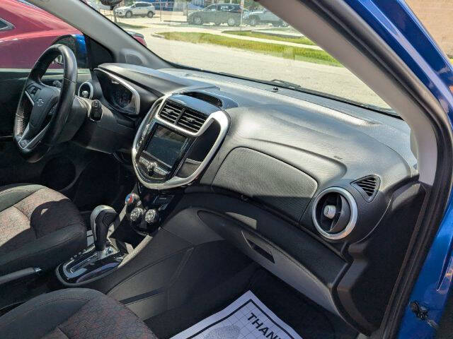 2019 Chevrolet Sonic LT Auto