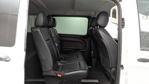 2016 Mercedes-Benz Metris Passenger