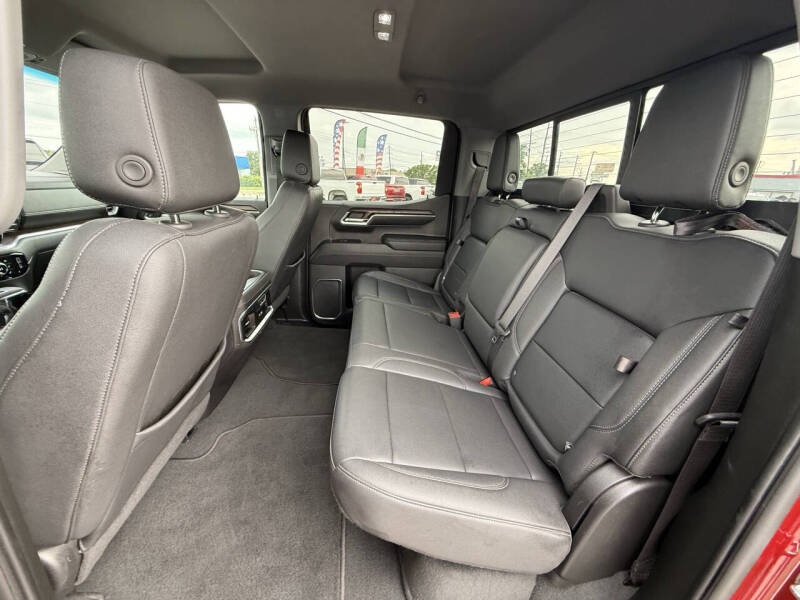 2023 GMC Sierra 1500 SLT