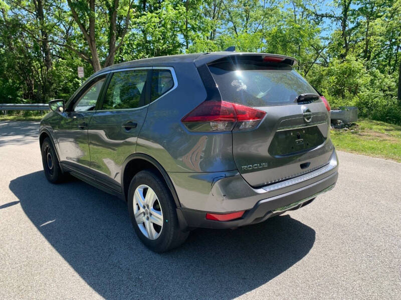 2019 Nissan Rogue S