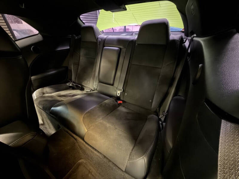 2015 Dodge Challenger R/T Scat Pack