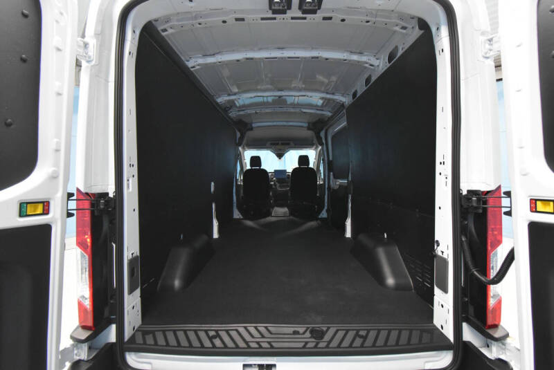 2026 Ford Transit 250