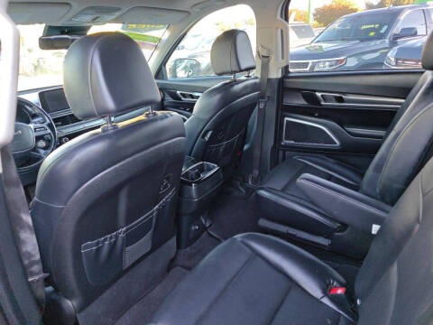 2022 Kia Telluride S