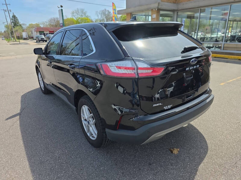 2022 Ford Edge SEL
