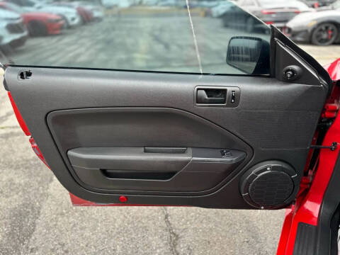 2006 Ford Mustang GT Deluxe