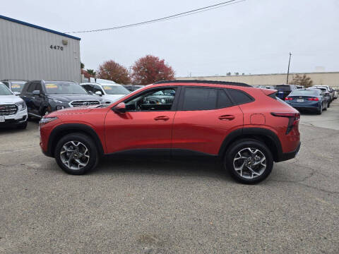 2024 Chevrolet Trax LT