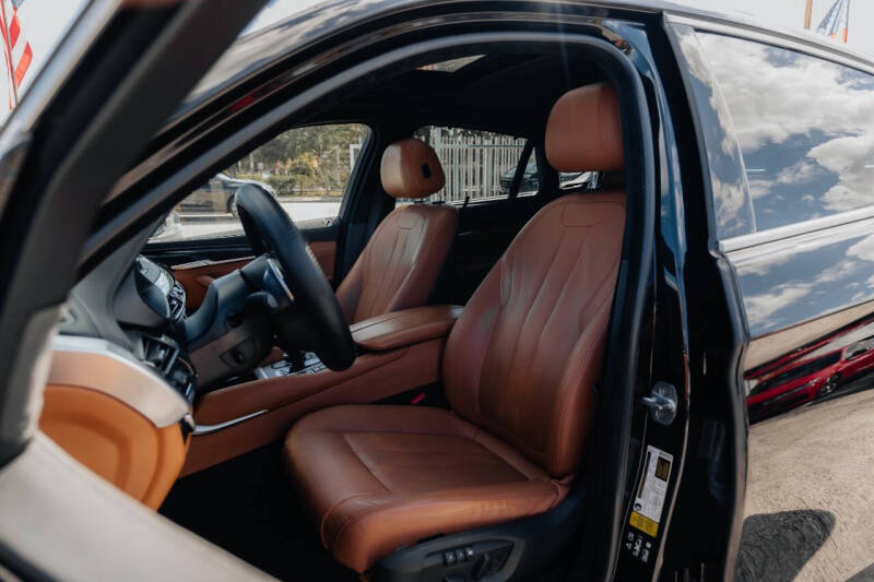 2019 BMW X6 xDrive35i