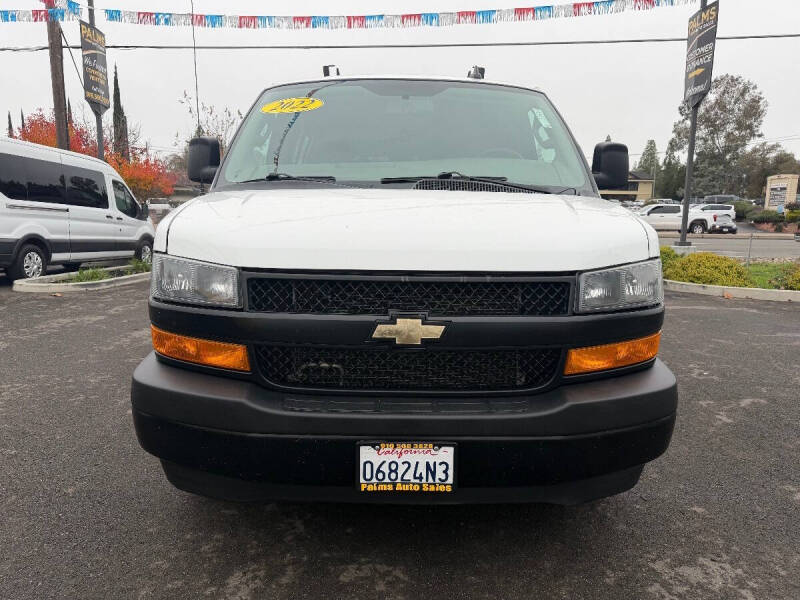 2022 Chevrolet Express 2500