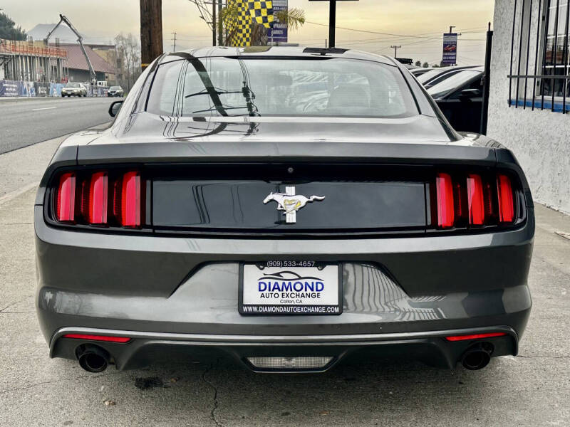 2016 Ford Mustang V6