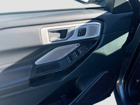 2023 Ford Explorer ST